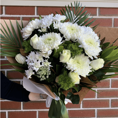 Bouquet of white and green flowers